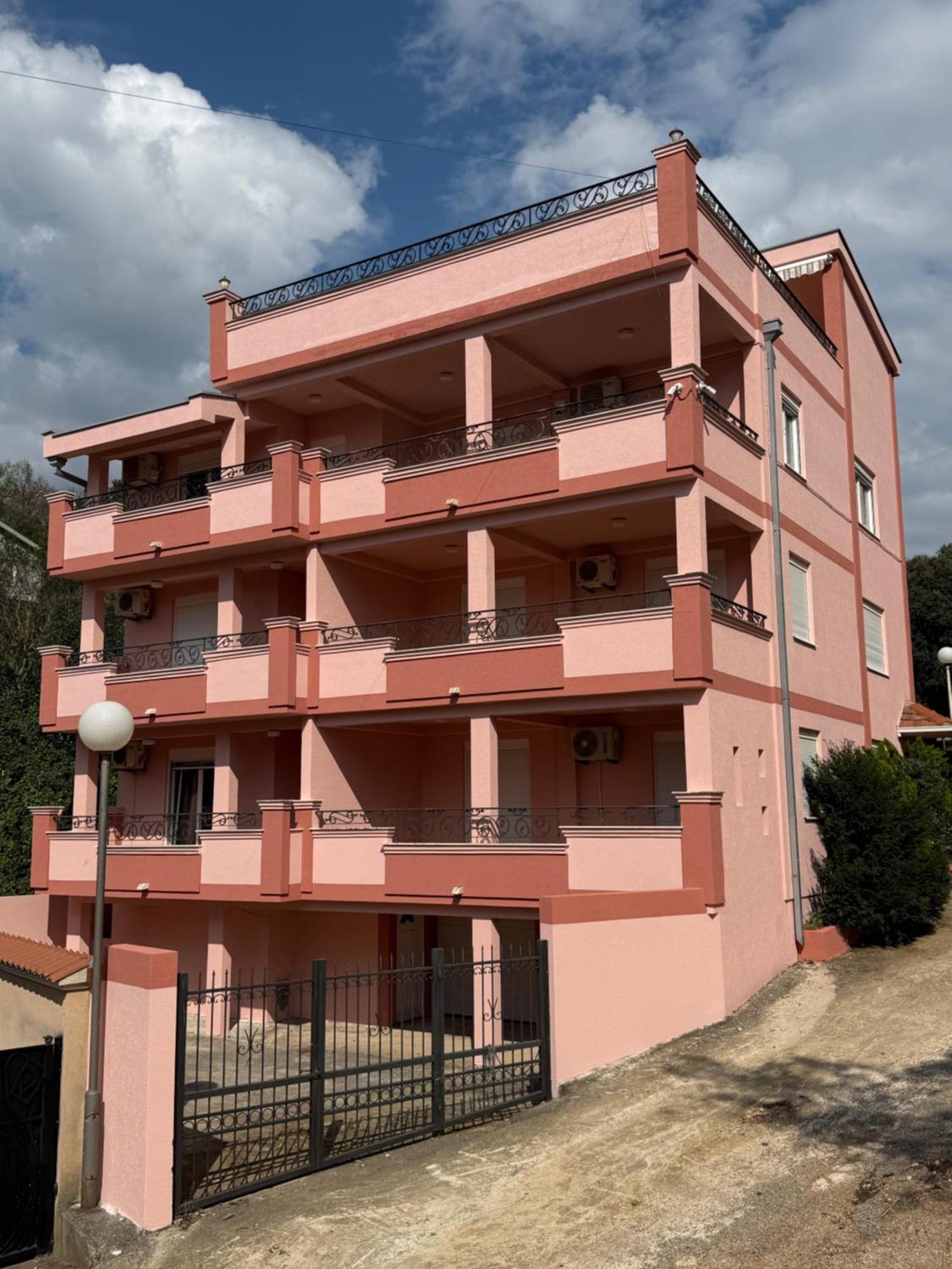 Yu&li Rose Adriatic Apartment